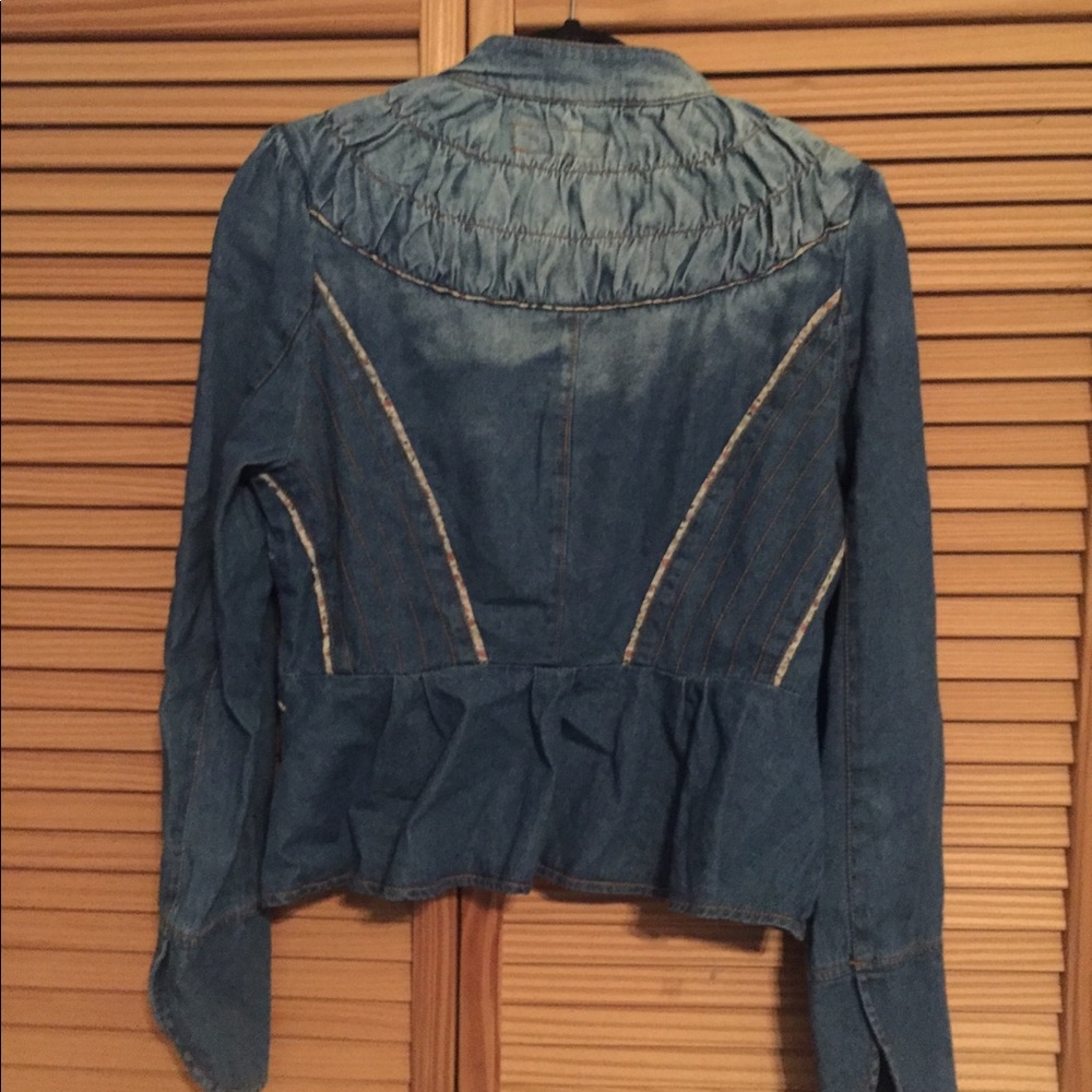 Jean jacket - Picture 4 of 4
